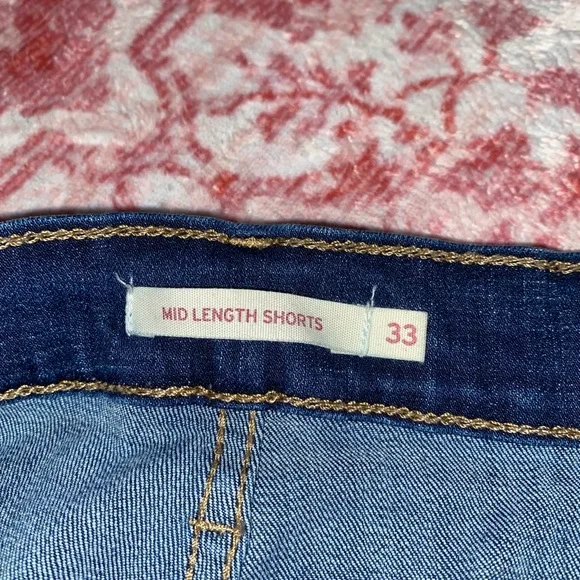 Levi's Deep Indigo Denim Shorts - Picture 5 of 6